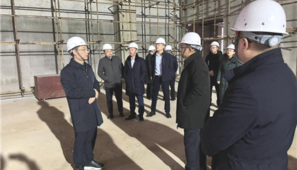 市委常委、組織部部長、黨校校長張鵬飛深入興學(xué)商務(wù)中心項(xiàng)目、遂星實(shí)業(yè)公司調(diào)研